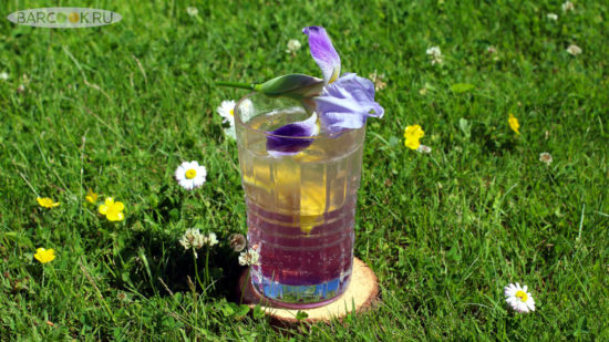 Как приготовить коктейль Фиалковый Лимонад (Violet Lemonade)