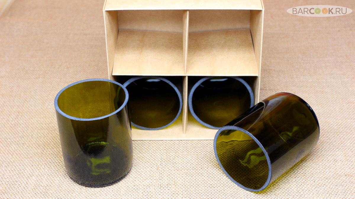 Набор стаканов из донышка винных бутылок
